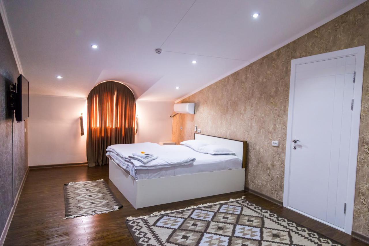 Manija Hostel ซามาร์คันด์ ภายนอก รูปภาพ