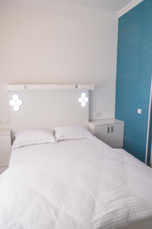 Manija Hostel ซามาร์คันด์ ภายนอก รูปภาพ