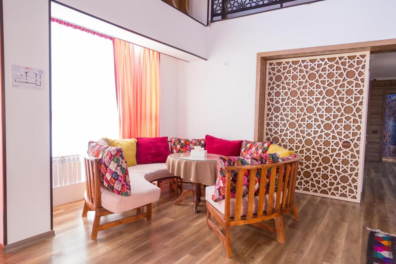Manija Hostel ซามาร์คันด์ ภายนอก รูปภาพ